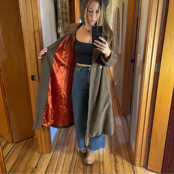 Vintage trench coat - Picture 6 of 8